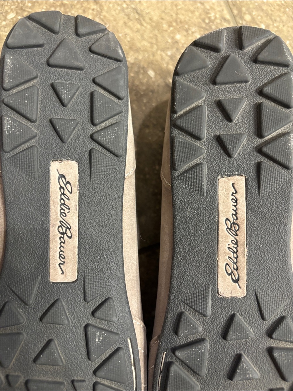 Bundle of 2 Eddie Bauer ballet flats, 8.5, gray and black - Picture 6 of 12